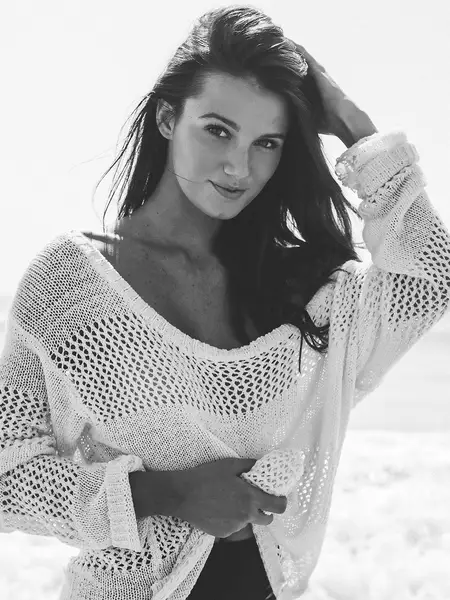 Hailey Outland Canvas | 97280