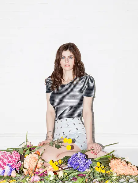 Alexandra Daddario Laminated | 49486