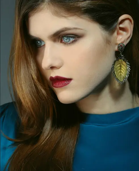 Alexandra Daddario Laminated | 49502