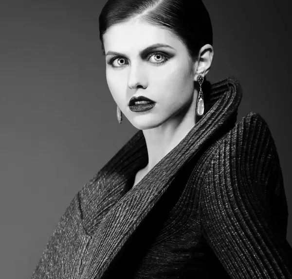 Alexandra Daddario Laminated | 49506