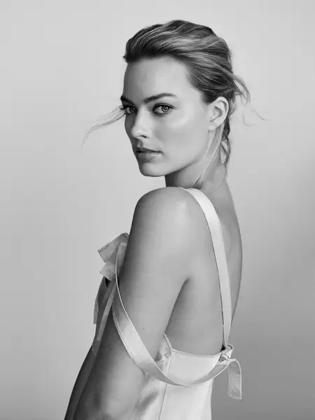 Margot Robbie Laminated | 51440