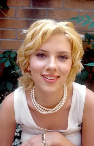 Scarlett Johansson Jigsaw Puzzle | 52577