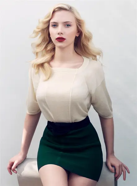 Scarlett Johansson Jigsaw Puzzle | 52828