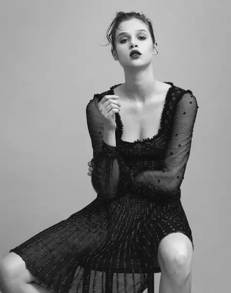 Anais Pouliot Image Jpg | 35978