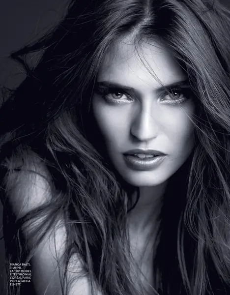 Bianca Balti Print Poster 36910