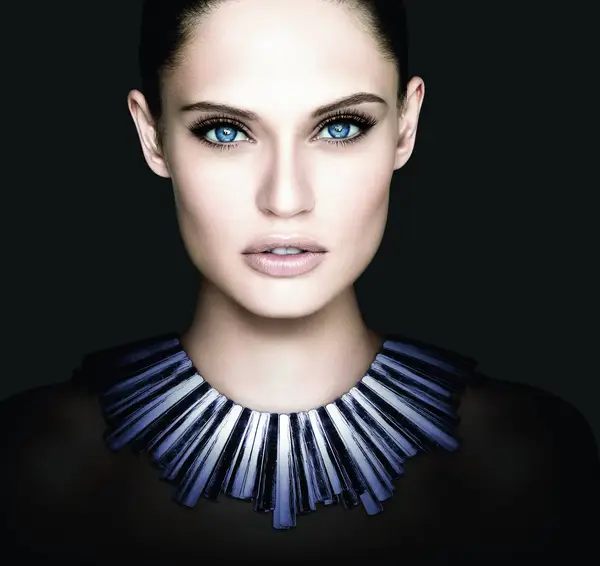 Bianca Balti Laminated | 36918