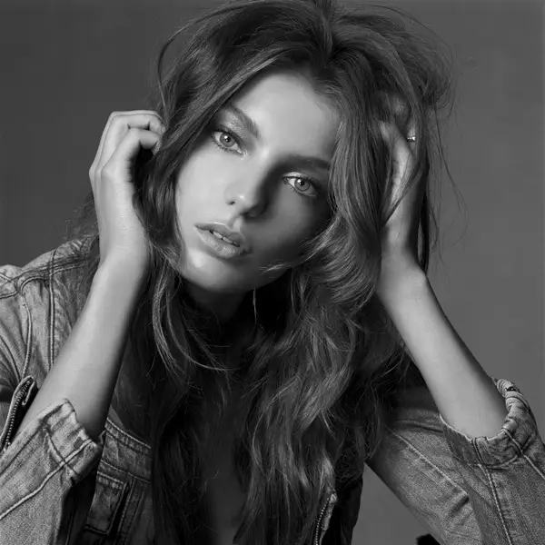 Daria Werbowy Laminated | 41926