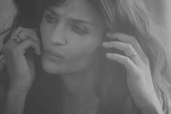 Helena Christensen Laminated | 47620