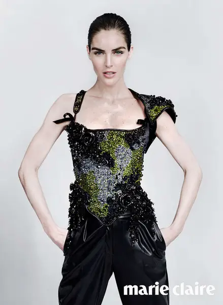 Hilary Rhoda Laminated | 48148