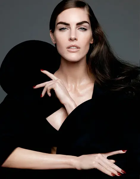 Hilary Rhoda Photo | 48158