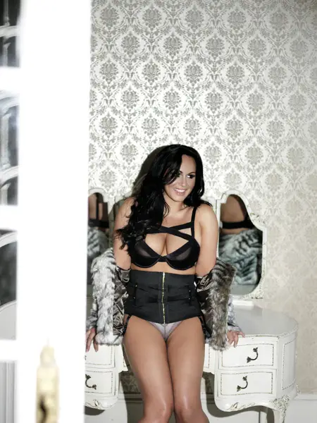 Chanelle Hayes Canvas | 20383