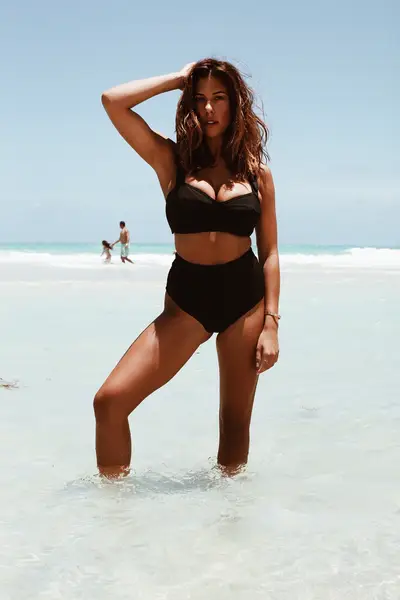 Devin Brugman Canvas | 23074